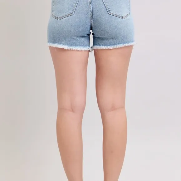 🆕 Judy Blue HW Tummy Control Light Destroy &amp; Fray Hem Shorts