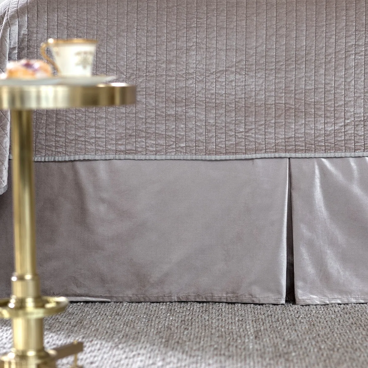 Aria Tailored Bed Skirt Raffia Matte Velvet 3/22X86