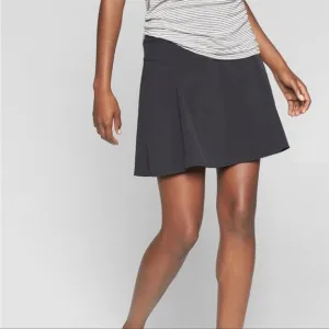 Athleta Tennis Skort - Black - Size 6