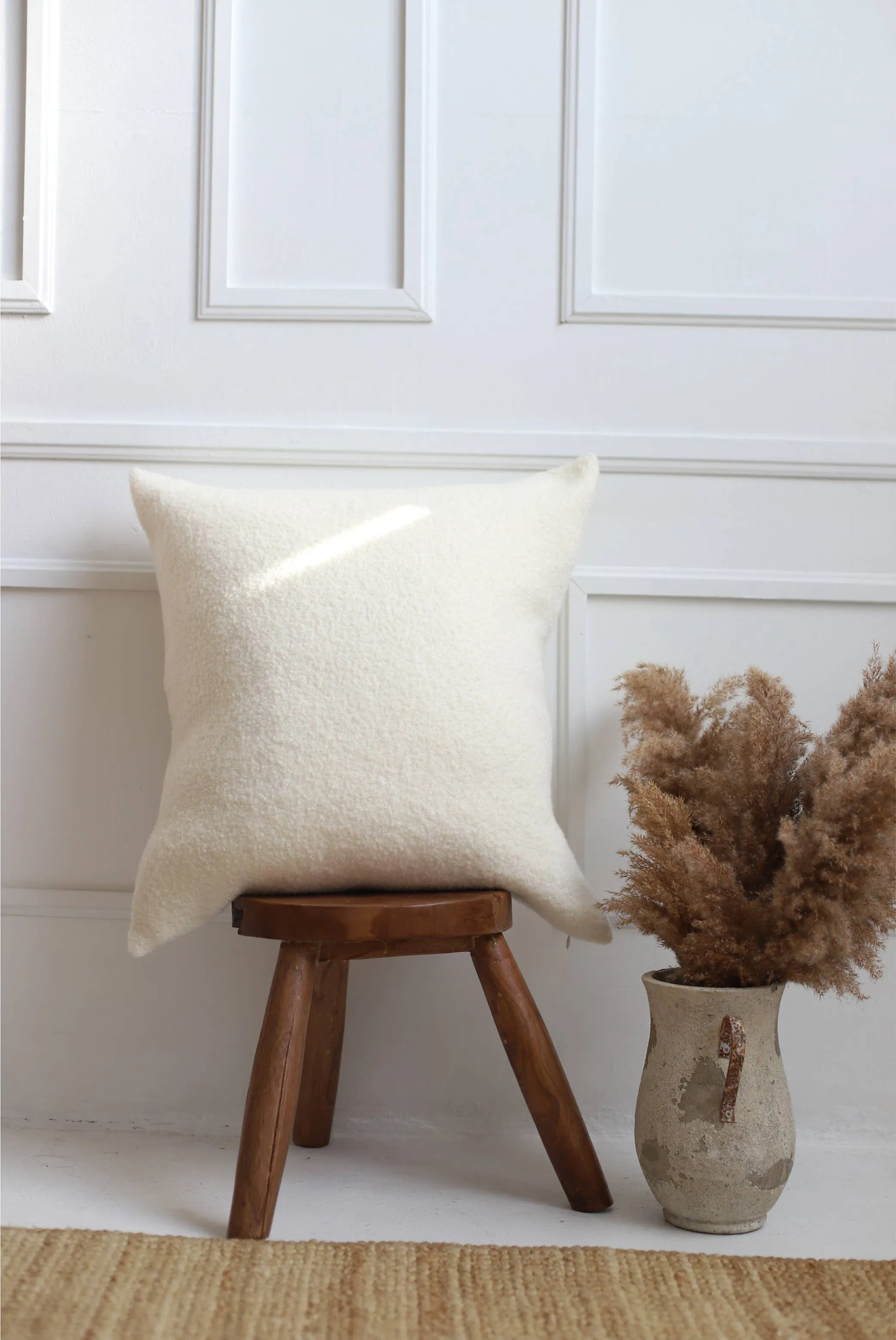 Baldwin Wool Pillow | Dark Grey Boucle | 22” x 22”