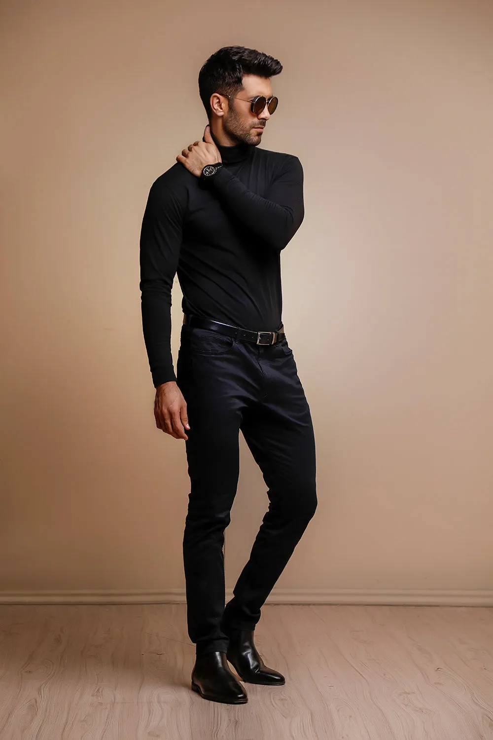 Black Full Sleeves Turtle Neck