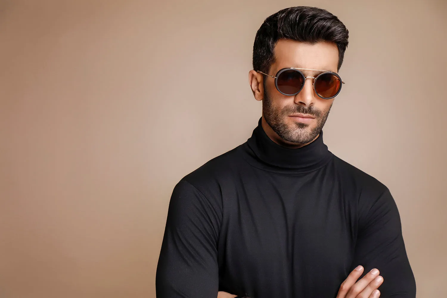 Black Full Sleeves Turtle Neck