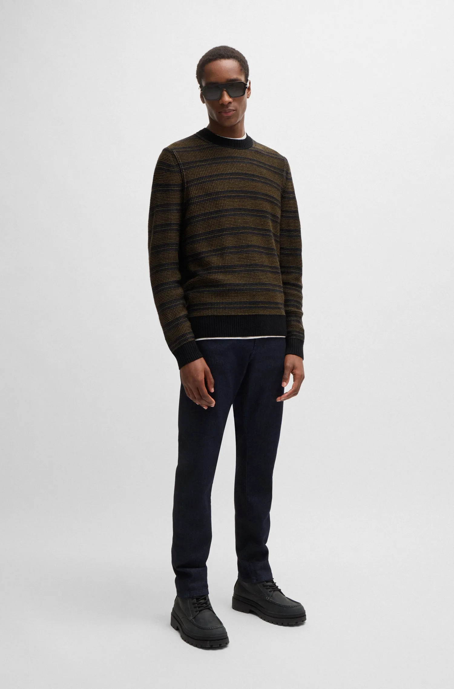 BOSS Sweaters Regular Fit in Wool Mix - AMODERO 10263269 01-50523539