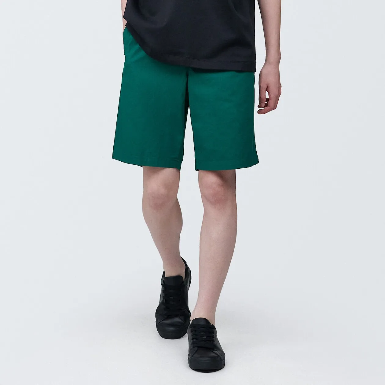 Broad Cotton Shorts.