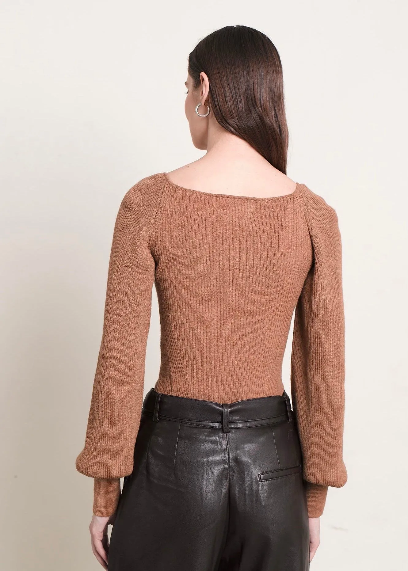 Camila Sweater (Camel)