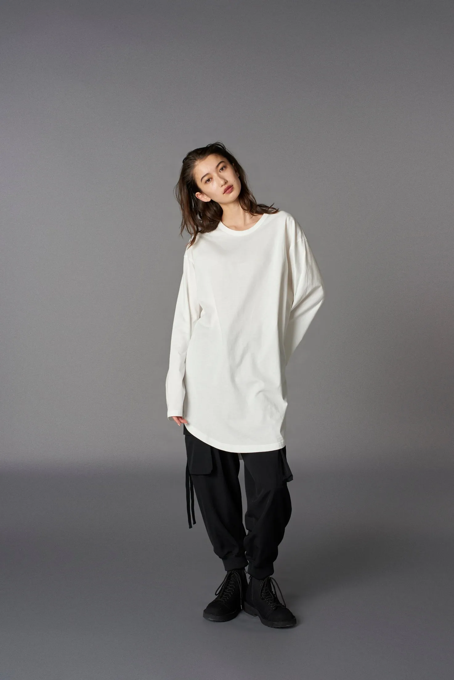 COTTON JERSEY SLASH PIPING T-SHIRT