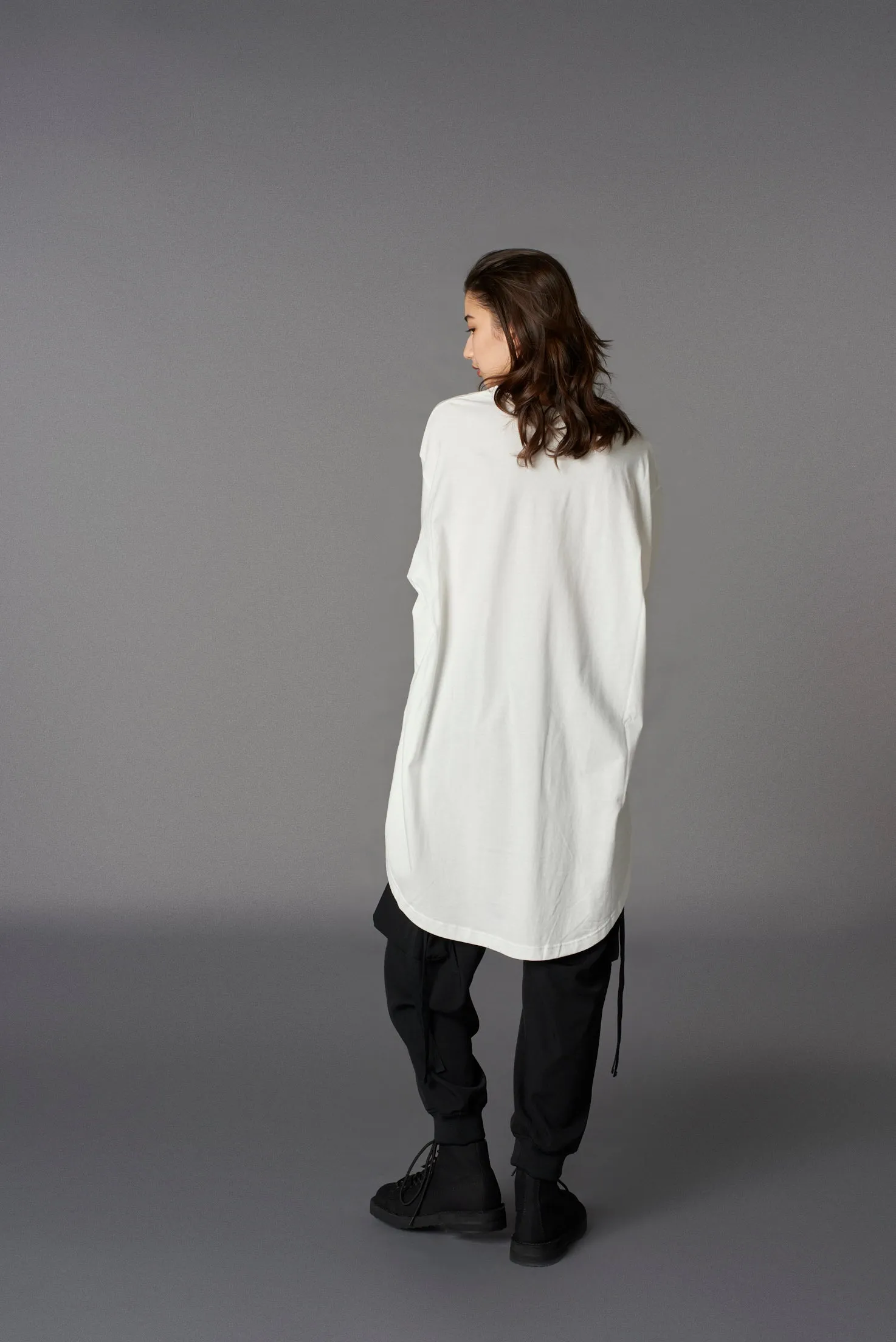COTTON JERSEY SLASH PIPING T-SHIRT