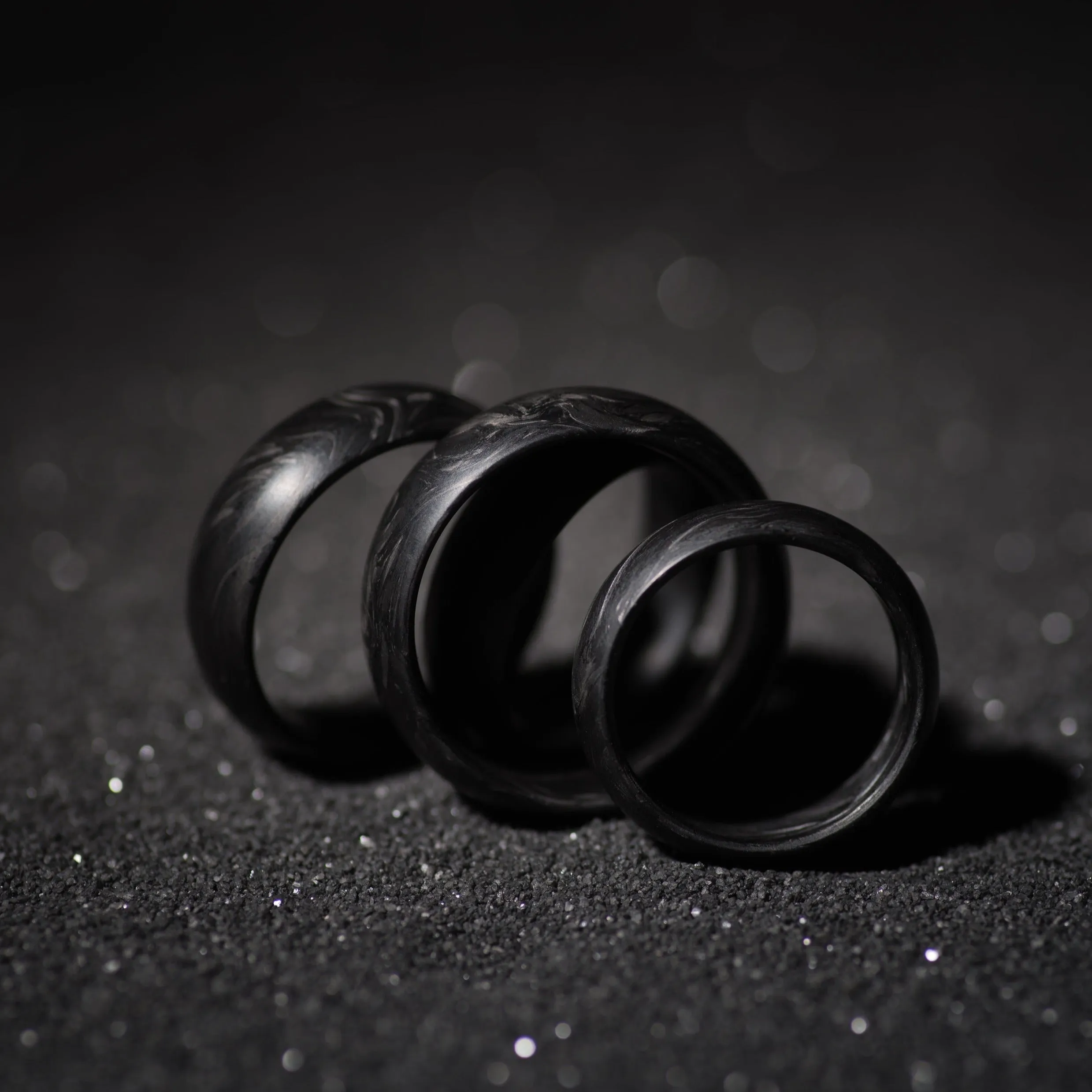 Curved Comfort Fit Forged Carbon Fiber Mens Wedding Band