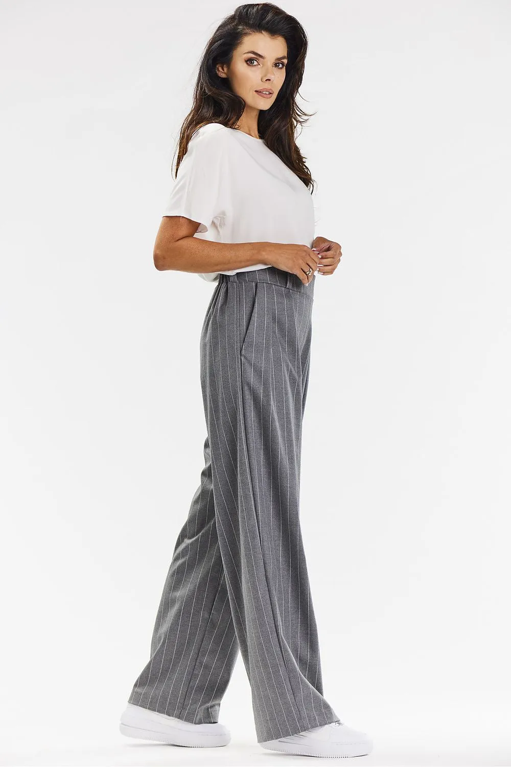 Elegant Wide-Leg Trousers with Elastic Fit