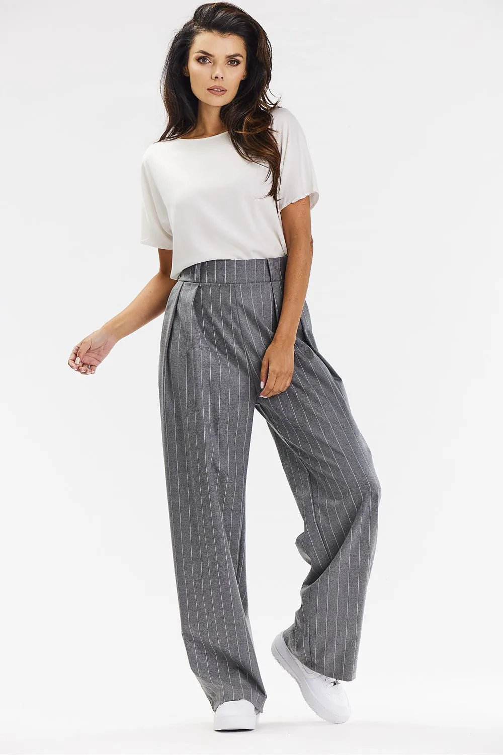 Elegant Wide-Leg Trousers with Elastic Fit