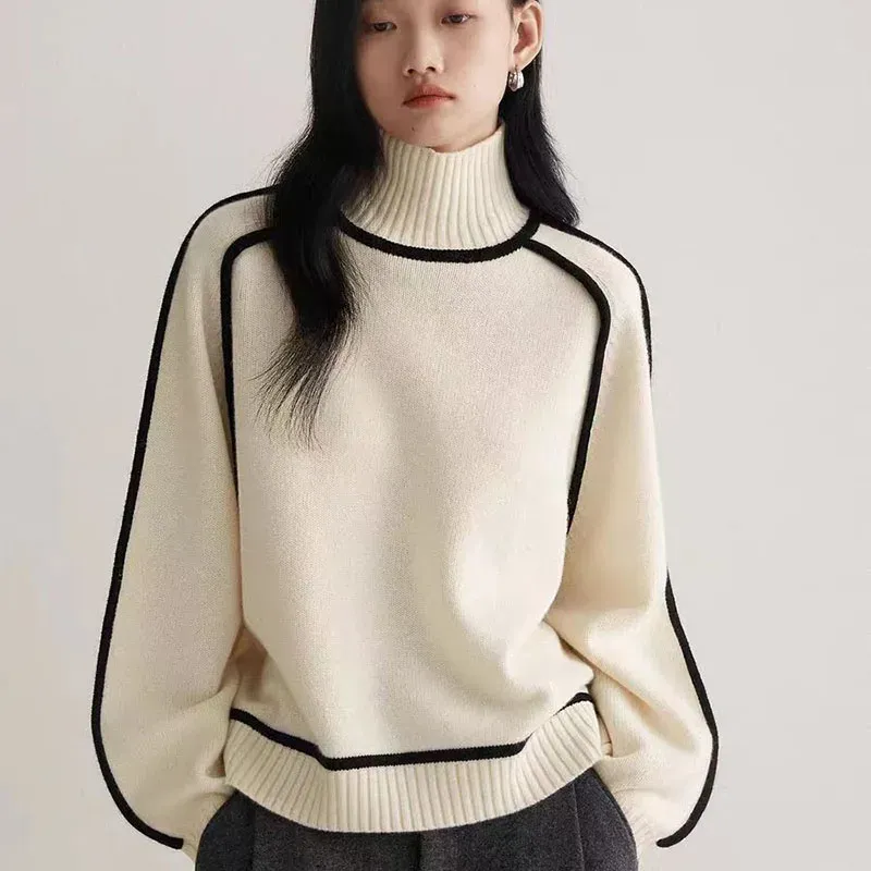 ELYNA | TURTLENECK PULLOVER