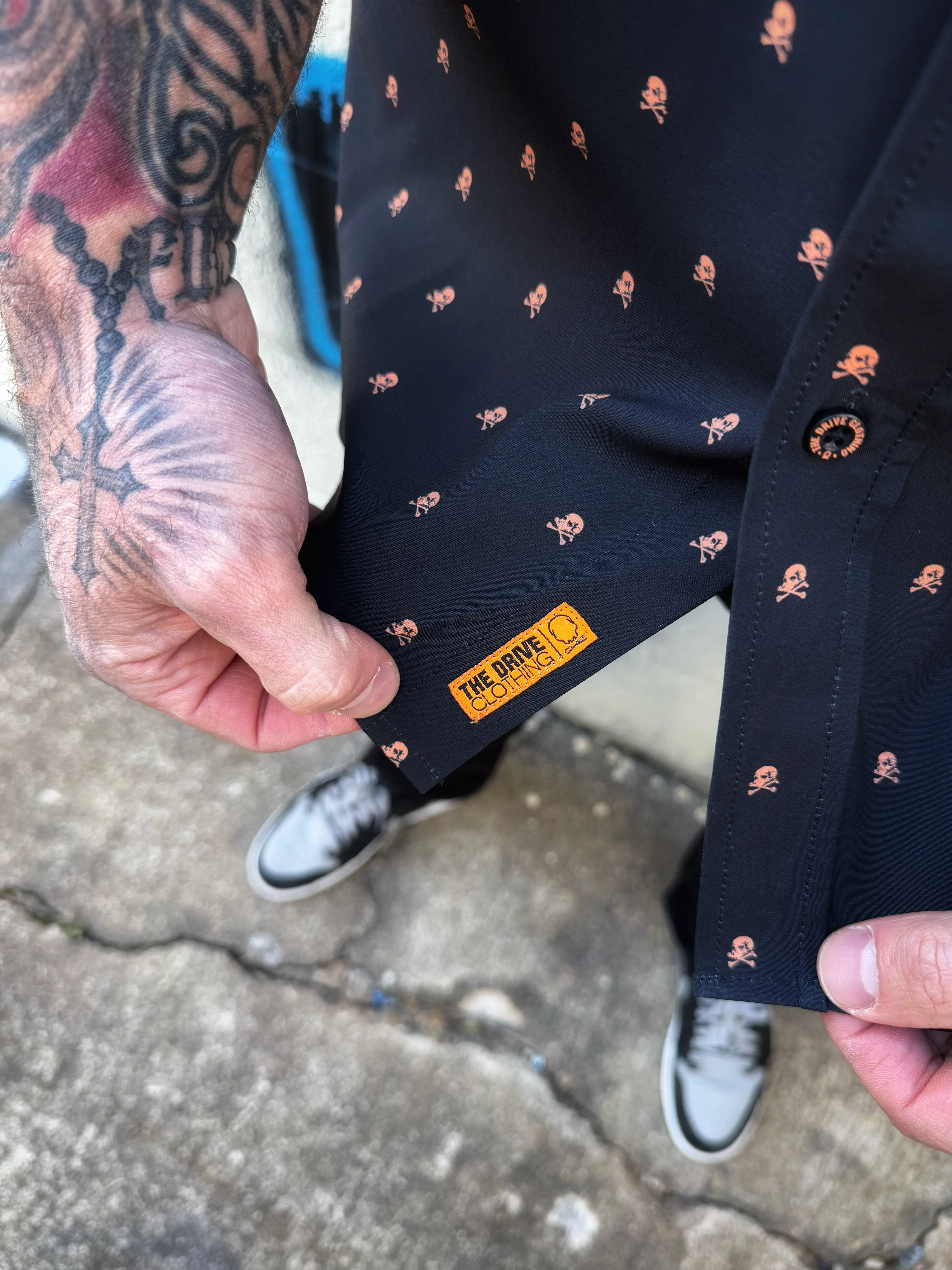 ESSENTIAL INFINITY ORANGE SKULL BUTTON UP