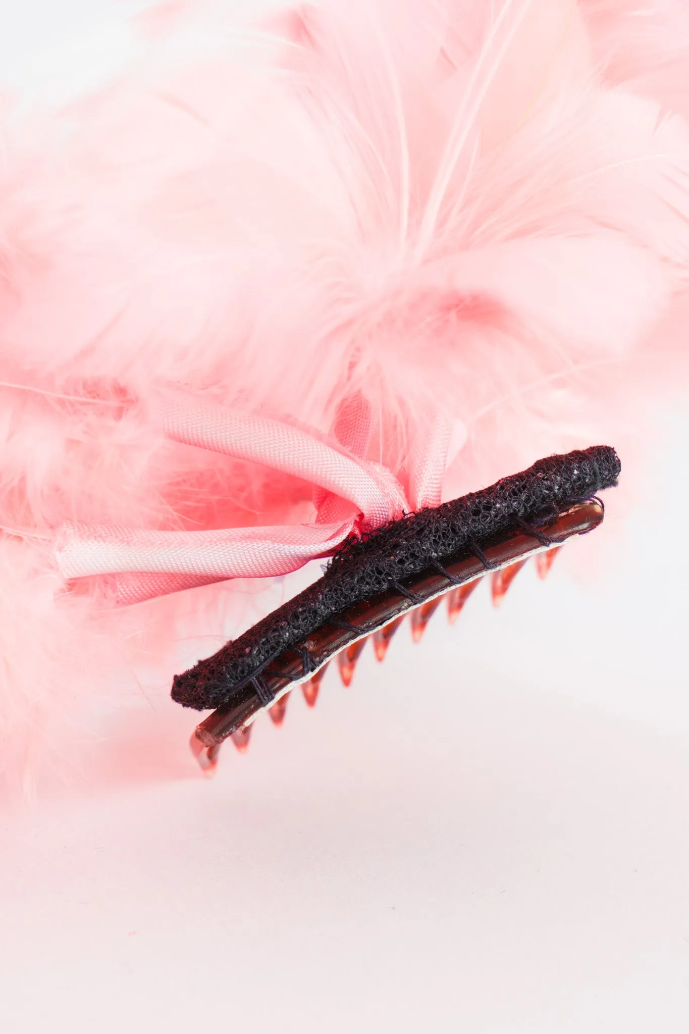 Feather Bomb Haircomb