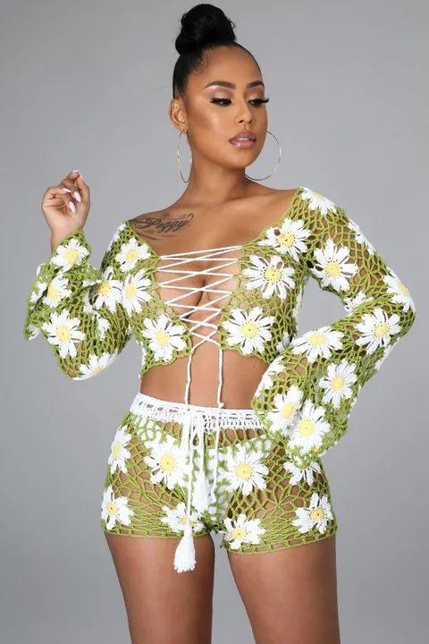 Fresh Like Daisies Short Set