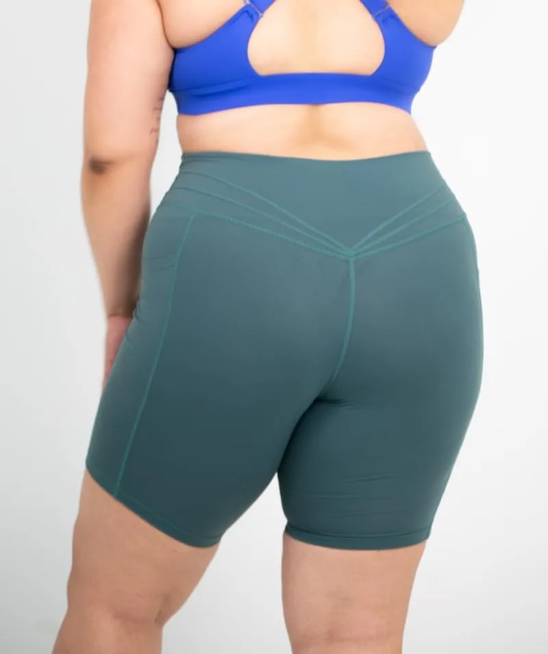 ICONI Women’s Biker Shorts with Pockets, High Waisted Tummy Control, Squat Proof Workout Shorts for Yoga & Weightlifting (US, Alpha, 4X-Large, Plus, Regular, Red)