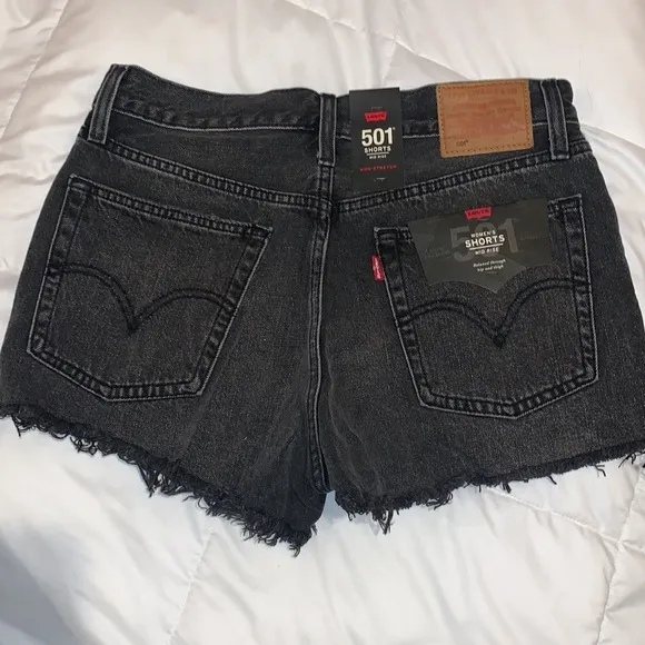 Levi’s 501 Mid-Rise Shorts