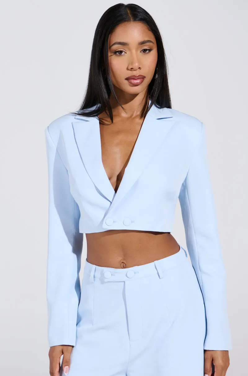 LOTTIE CROPPED BLAZER IN LIGHT BLUE