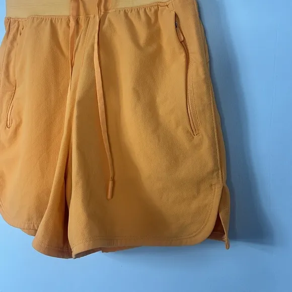 Lululemon License To Train High Rise Short 4”