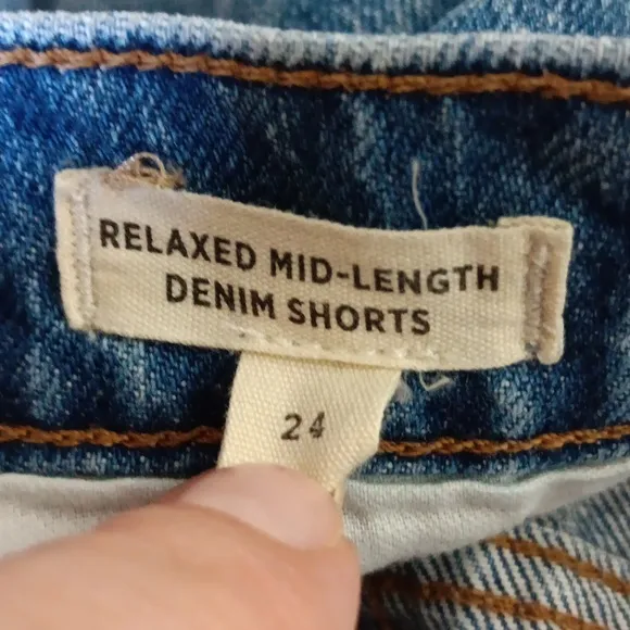 Madewell Relaxed Mid Length Denim Shorts Size 24