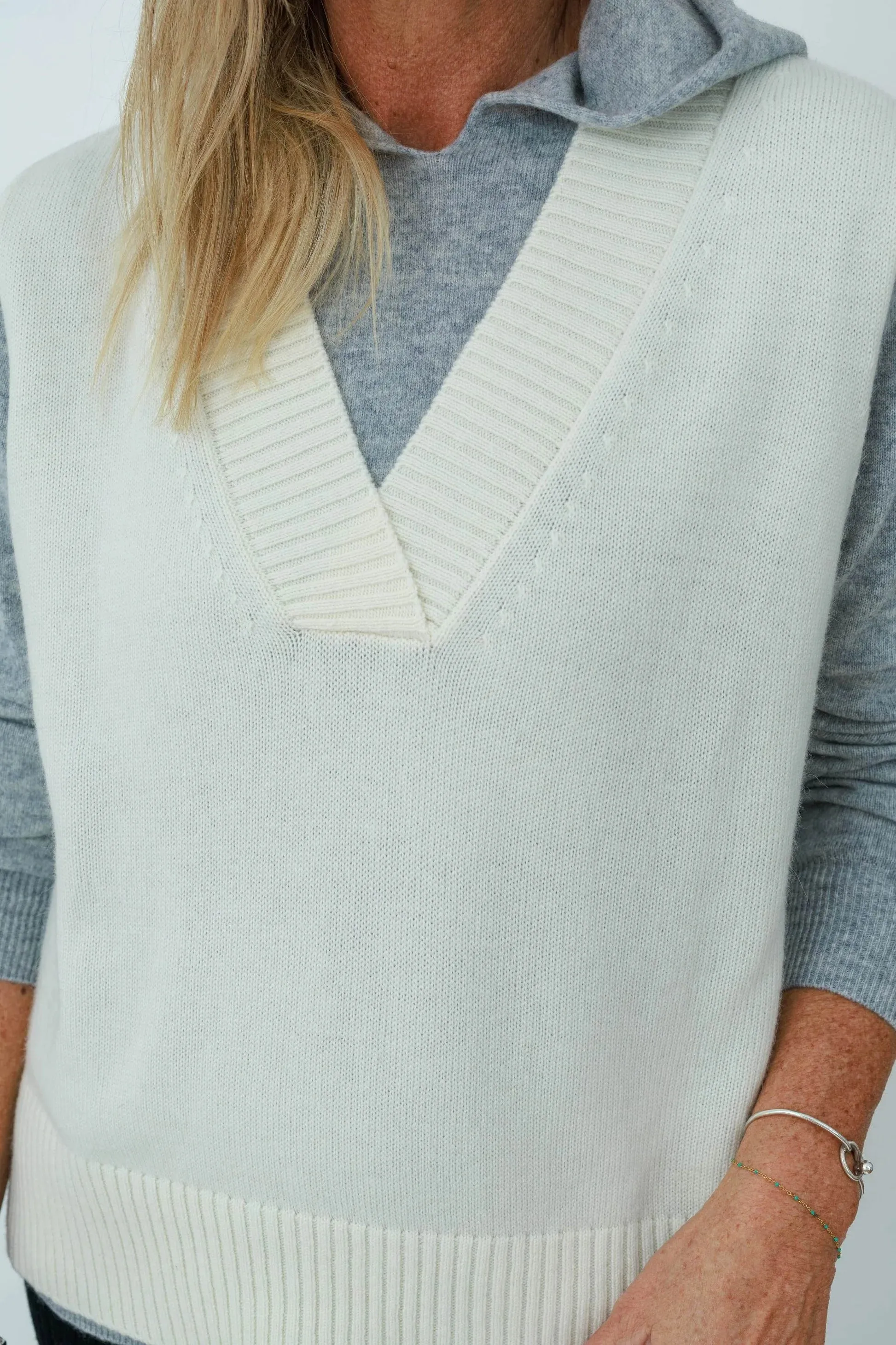 MerinoSnug - Vest V-Neck Alpaca Merino Wool Blend - Australian Made