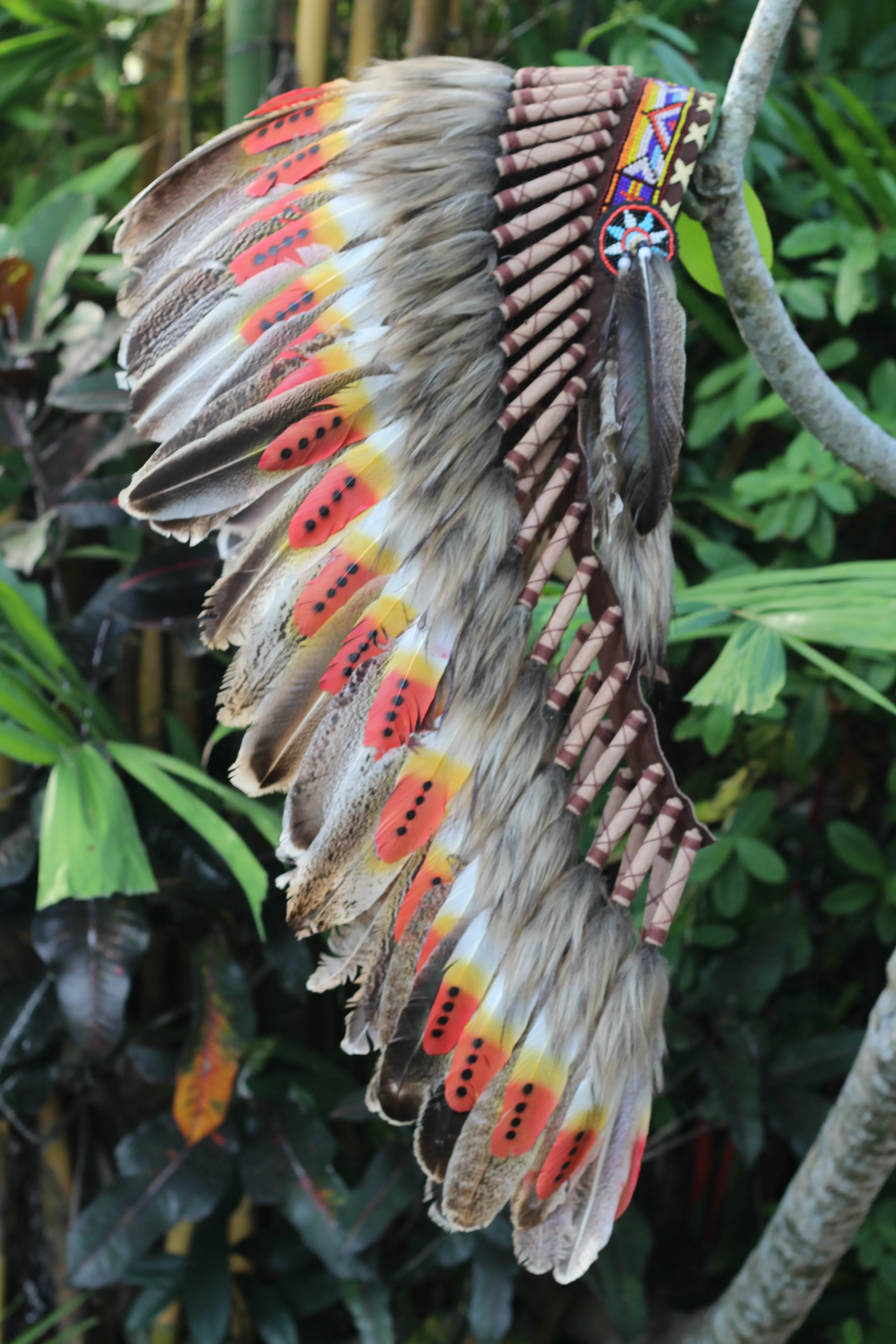 New Model Y35 - Medium Indian  Three colors  Feather Headdress   ( 36 inch long ).Native American Style