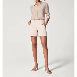 NEW SPANX stretch twill shorts in pale pink