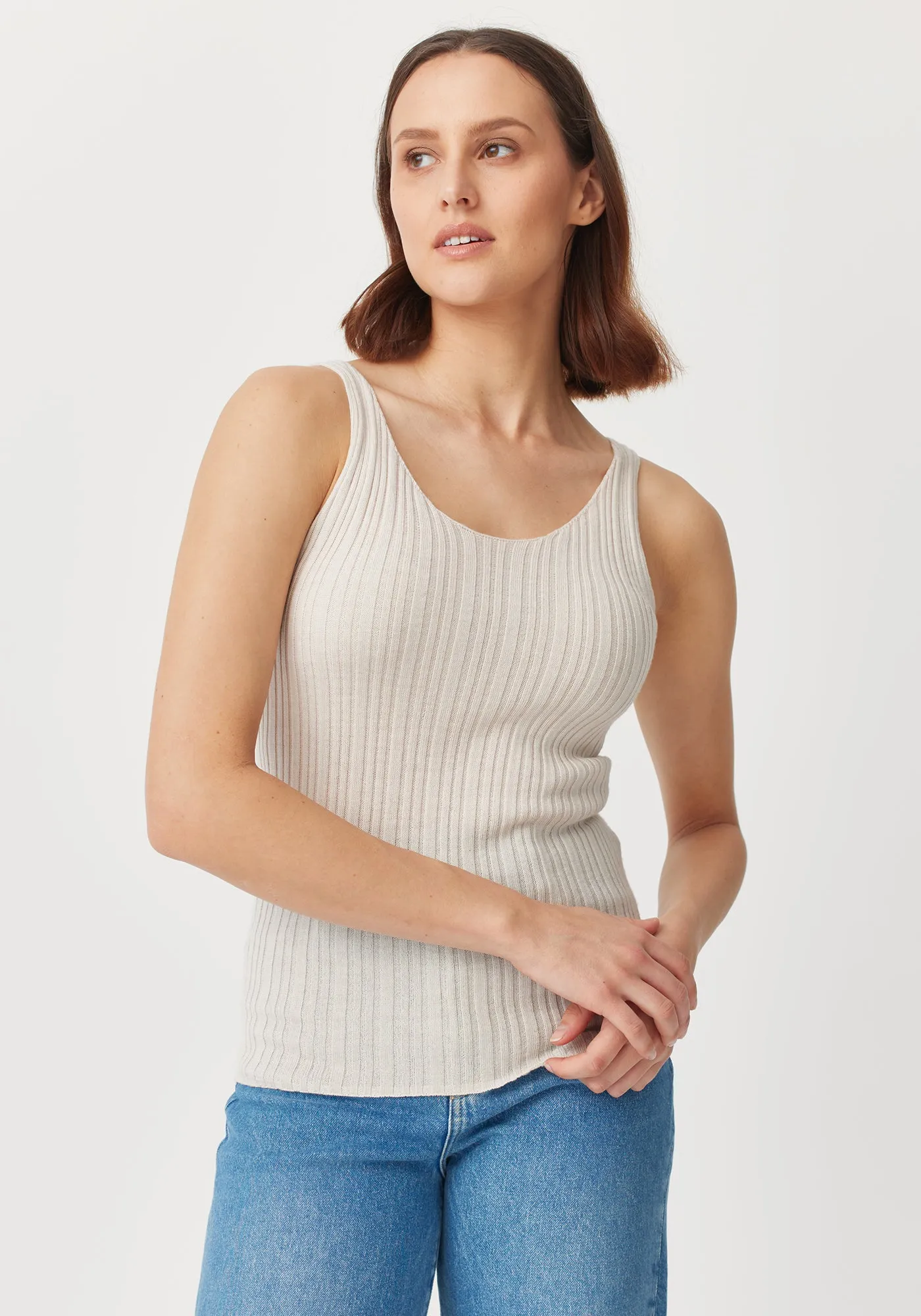 Nura Singlet