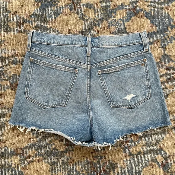 NWOT Madewell Relaxed Denim Shorts in Madera Wash: Side-Slit Edition 26