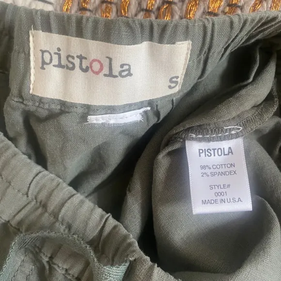 NWOT Pistola Olive Green Maia Linen Utility Shorts Size Small NEW