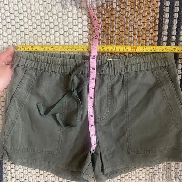 NWOT Pistola Olive Green Maia Linen Utility Shorts Size Small NEW