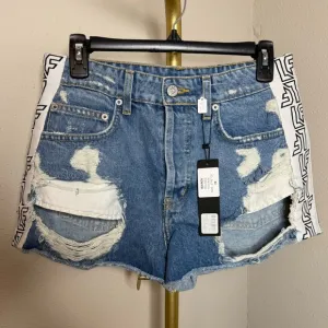 NWT LF Carmar Bianca shorts