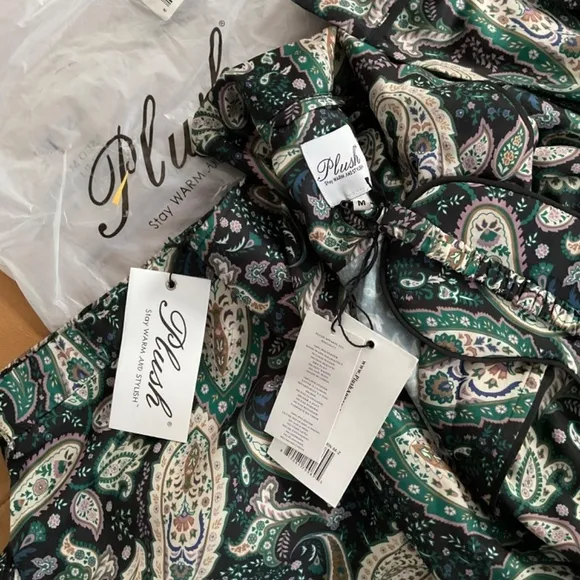 NWT Revolve x Plush 3 pc Silky Paisley Printed Pajama Set in Green Blue Small‌