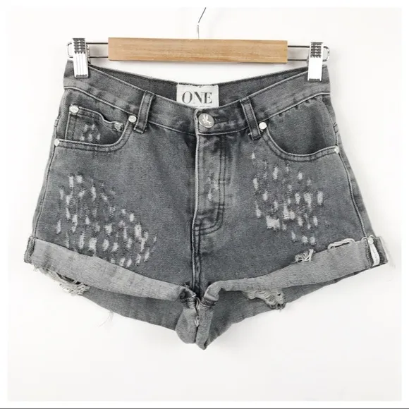 One by One Teaspoon Hawks Relaxed Fit High Rise Denim Shorts Size 26