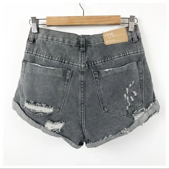 One by One Teaspoon Hawks Relaxed Fit High Rise Denim Shorts Size 26