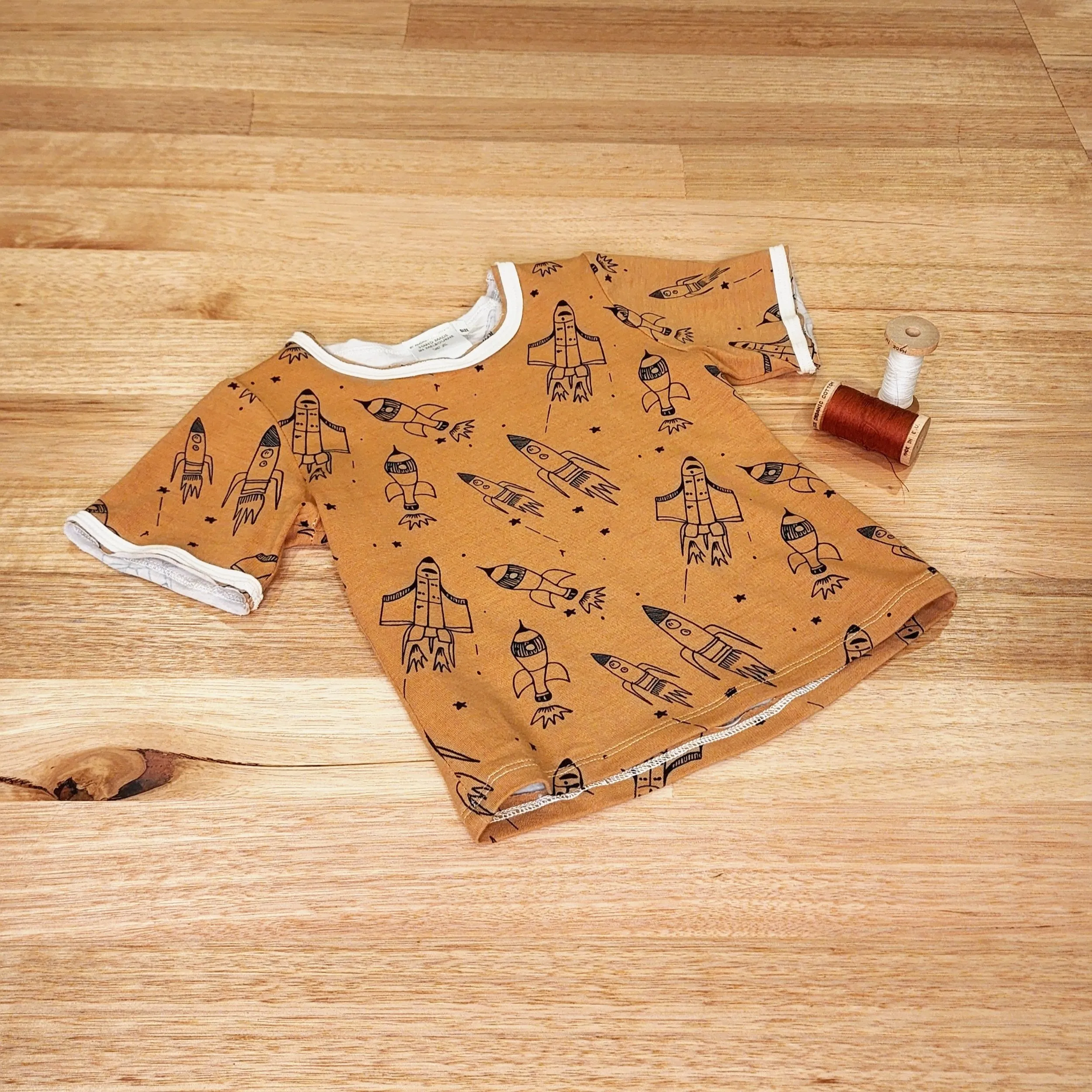 Organic Cotton Kids Tee with Raw Edges - Rockets