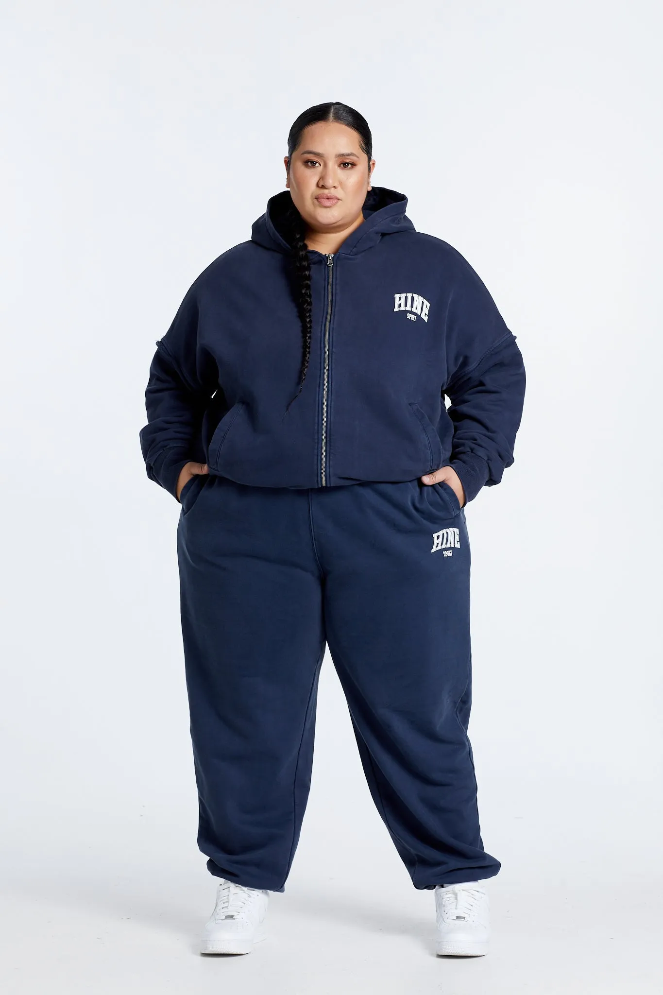 OVERSIZED WASHED TRACKPANTS NAVY