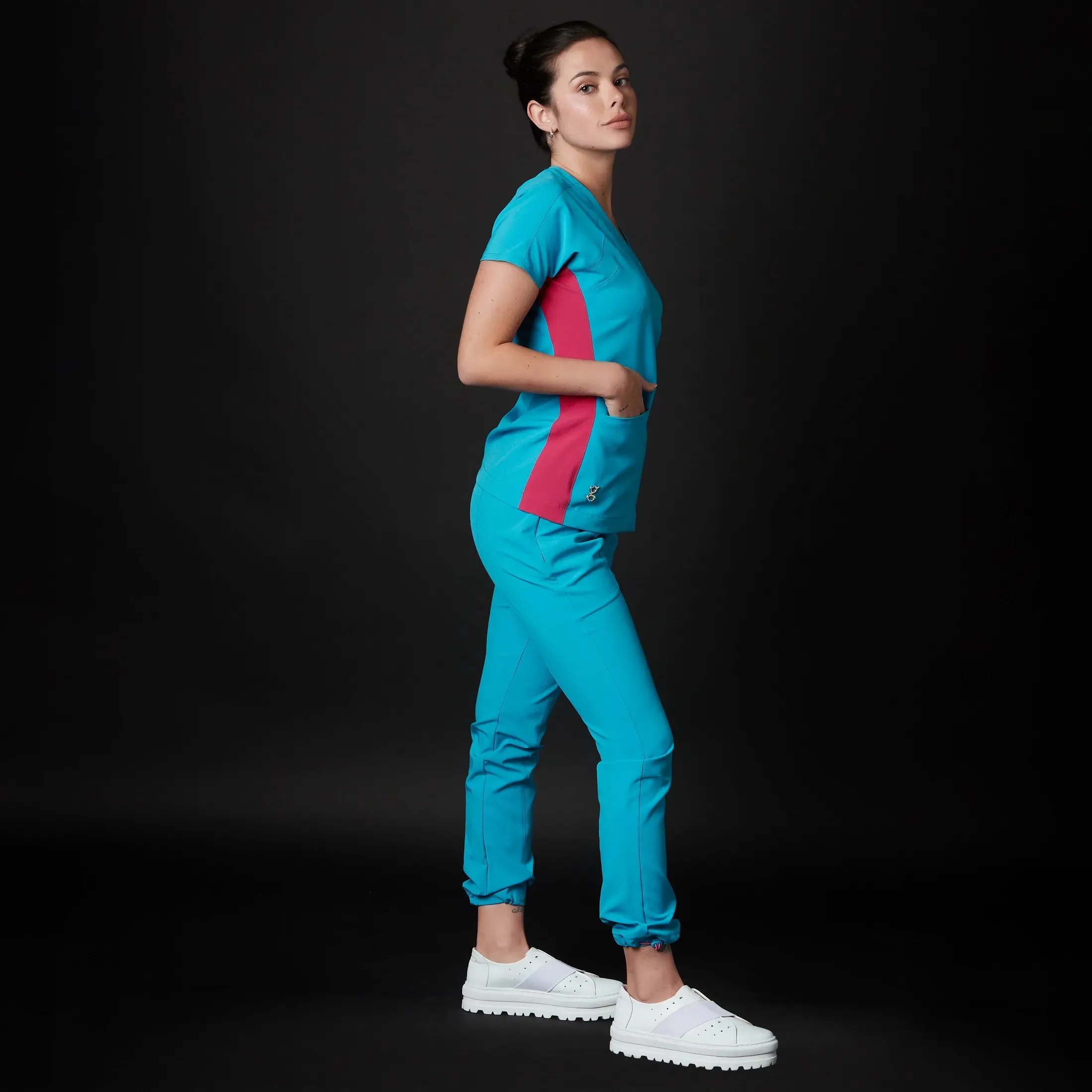 Pijama Quirúrgica de Mujer Nadine Antibacterial