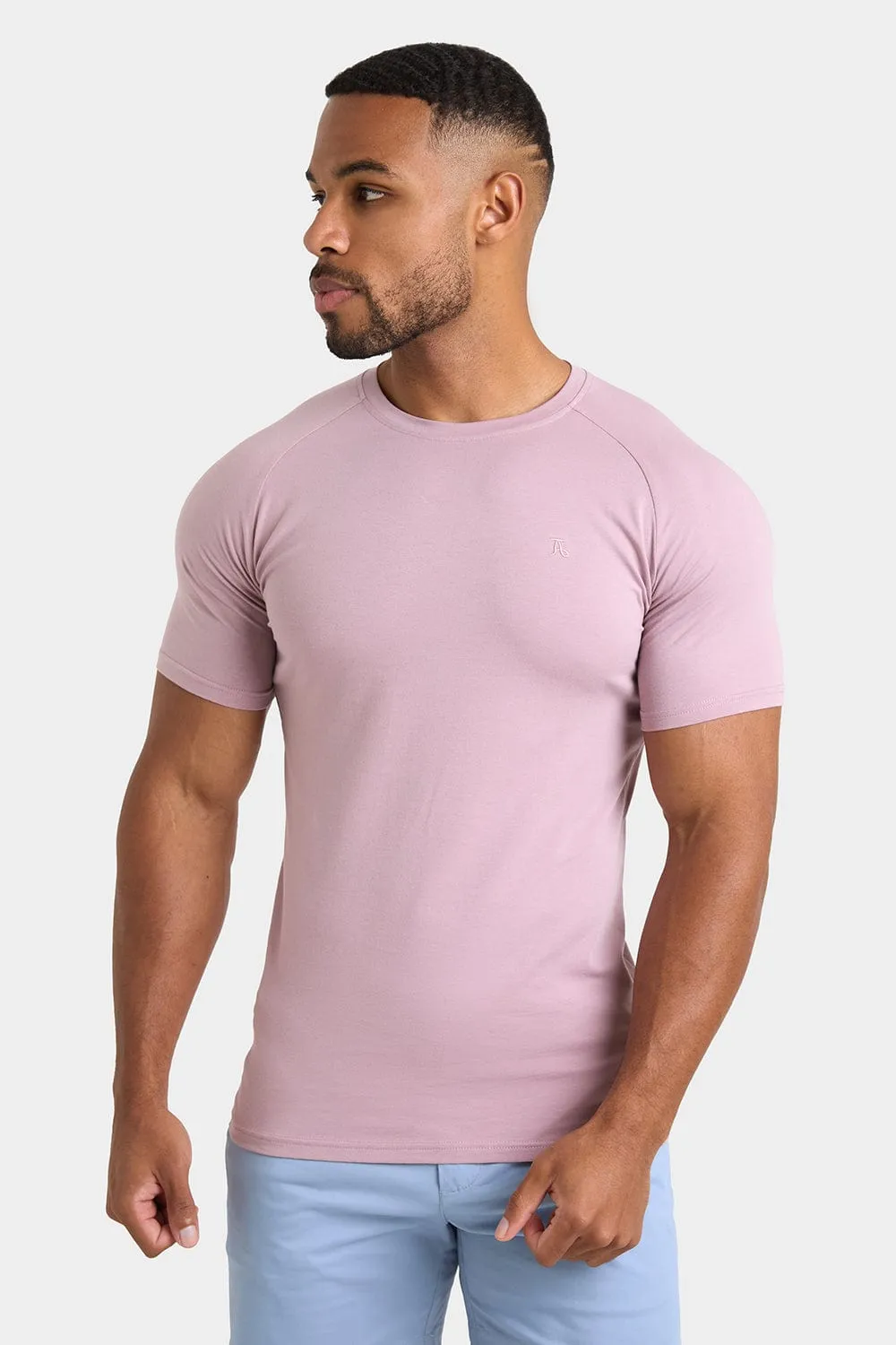 Premium Muscle Fit T-Shirt in Smoky Lilac