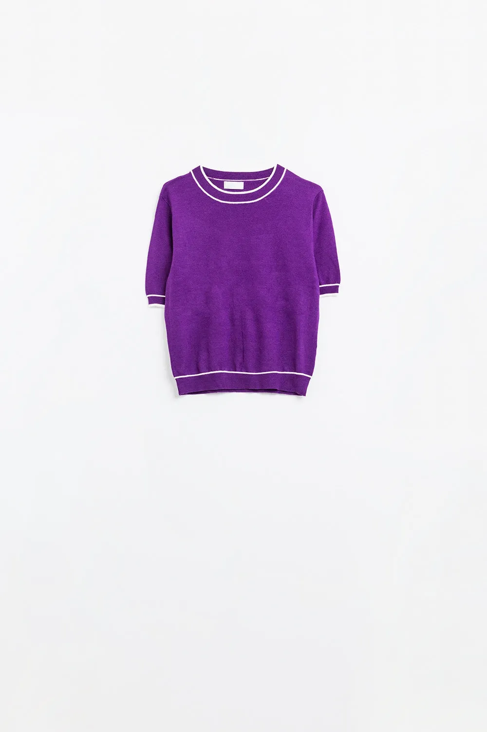 Purple short sleeve sweater with white line detail