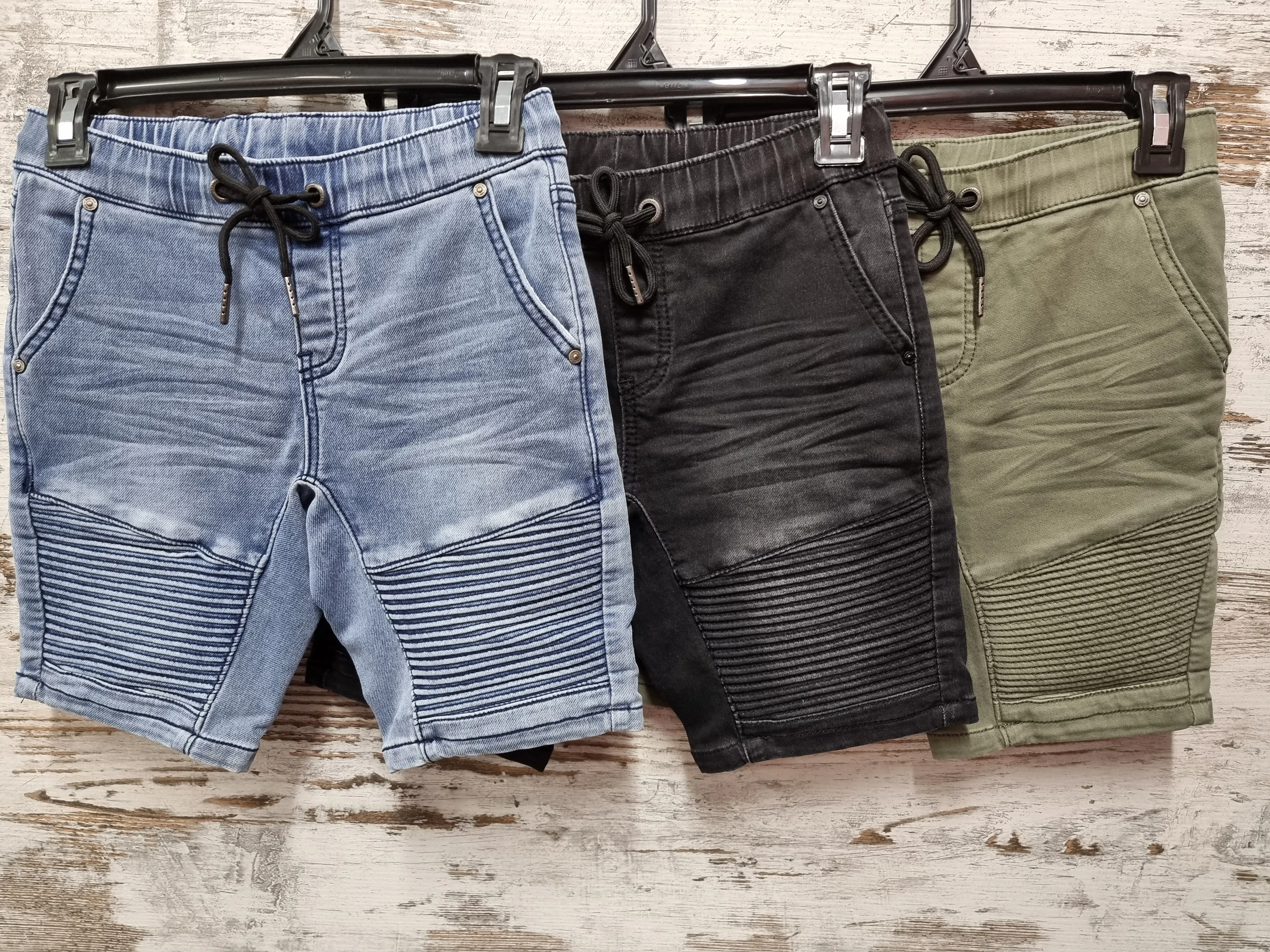Raffs Hybrid short by Sunnyville