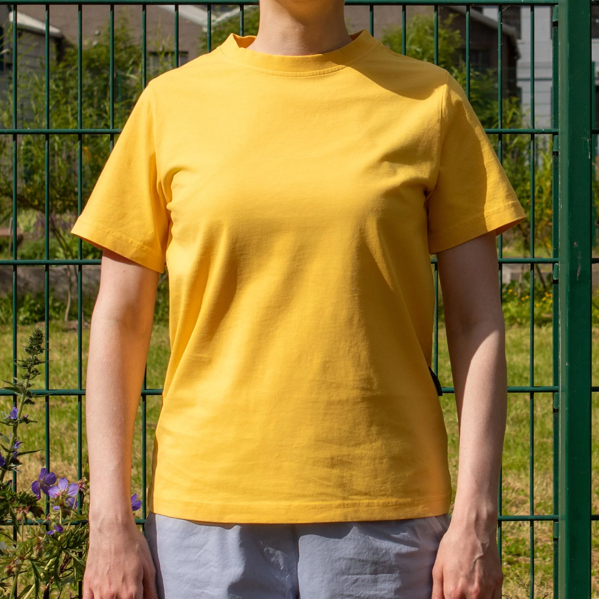 RIVETERS TEE