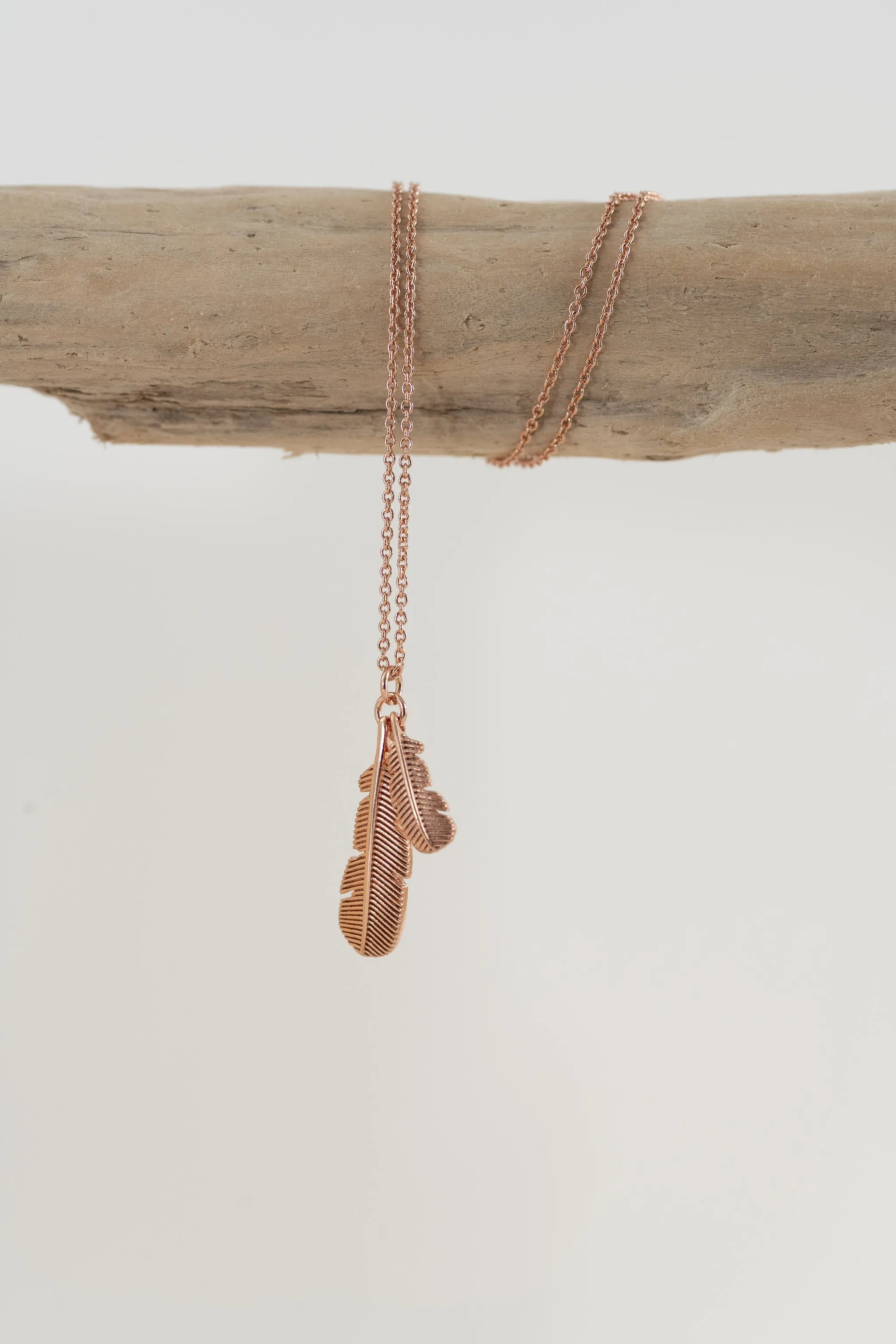 Rua Huia Feather Necklace- Rose Gold