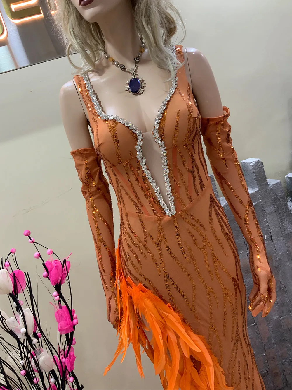 Strappy Sleeveless Feather Maxi Bodycon Dress HT909