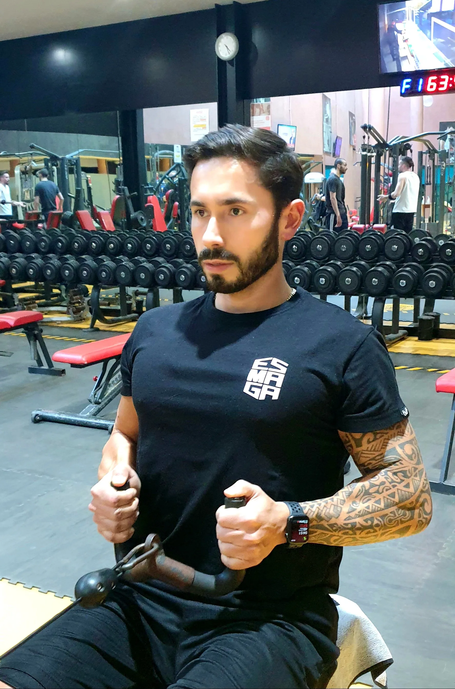 T-shirt Basic (Personalizável - 100% Algodão)