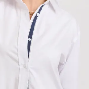The Boyfriend Shirt / White w Navy Trim