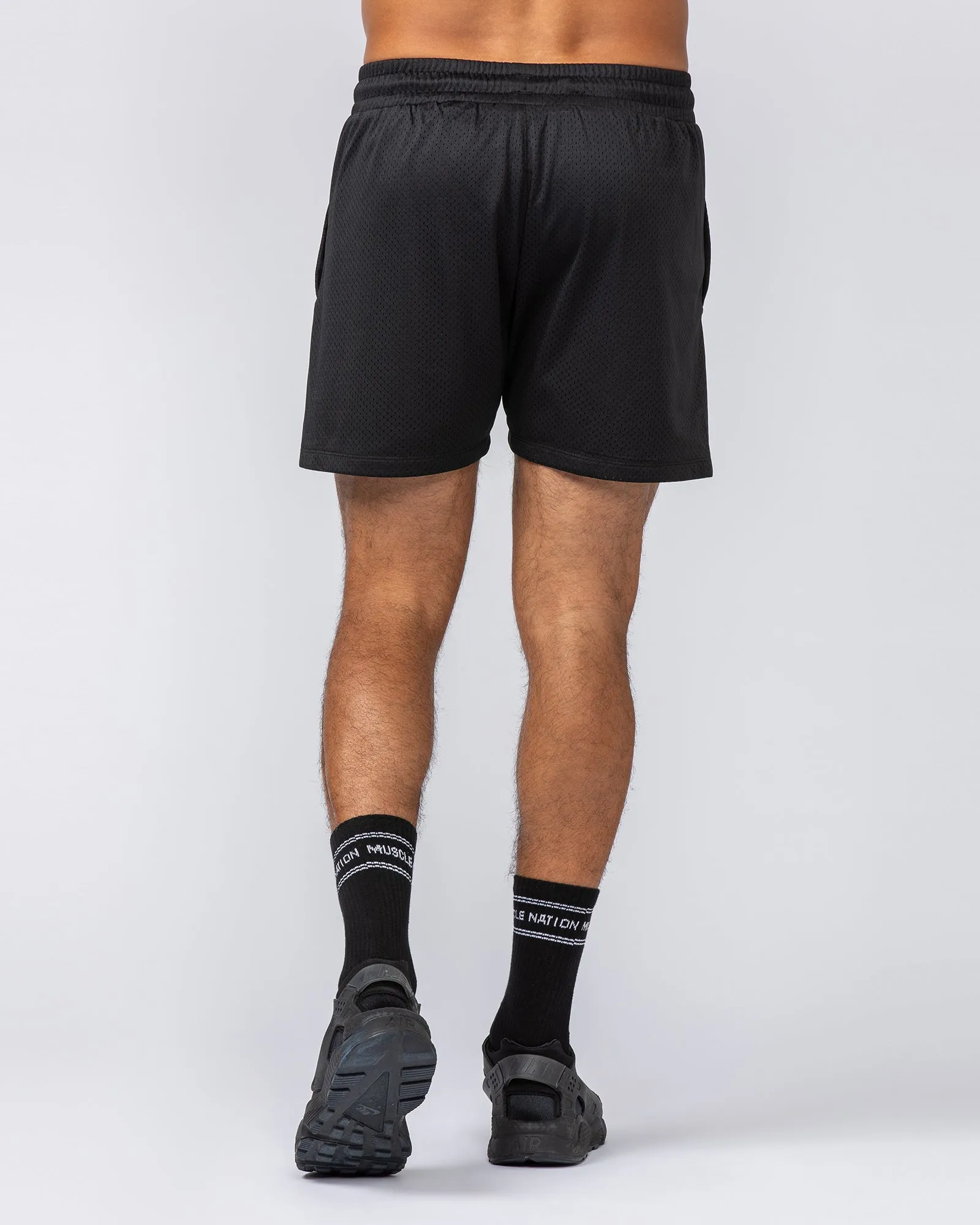 Throwback Lay Up 3.5" Shorts - Black