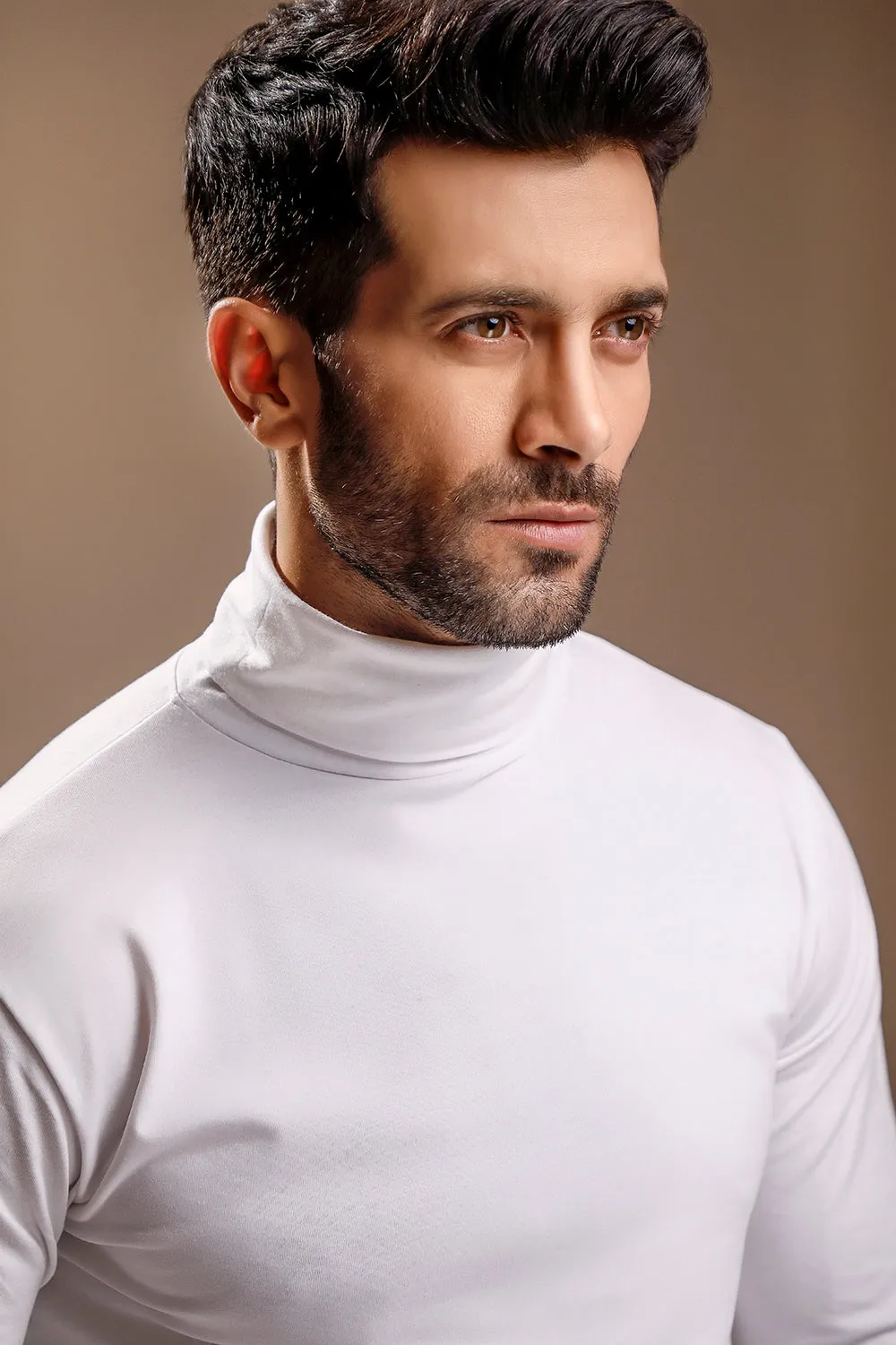 White Full Sleeves Turtle Neck