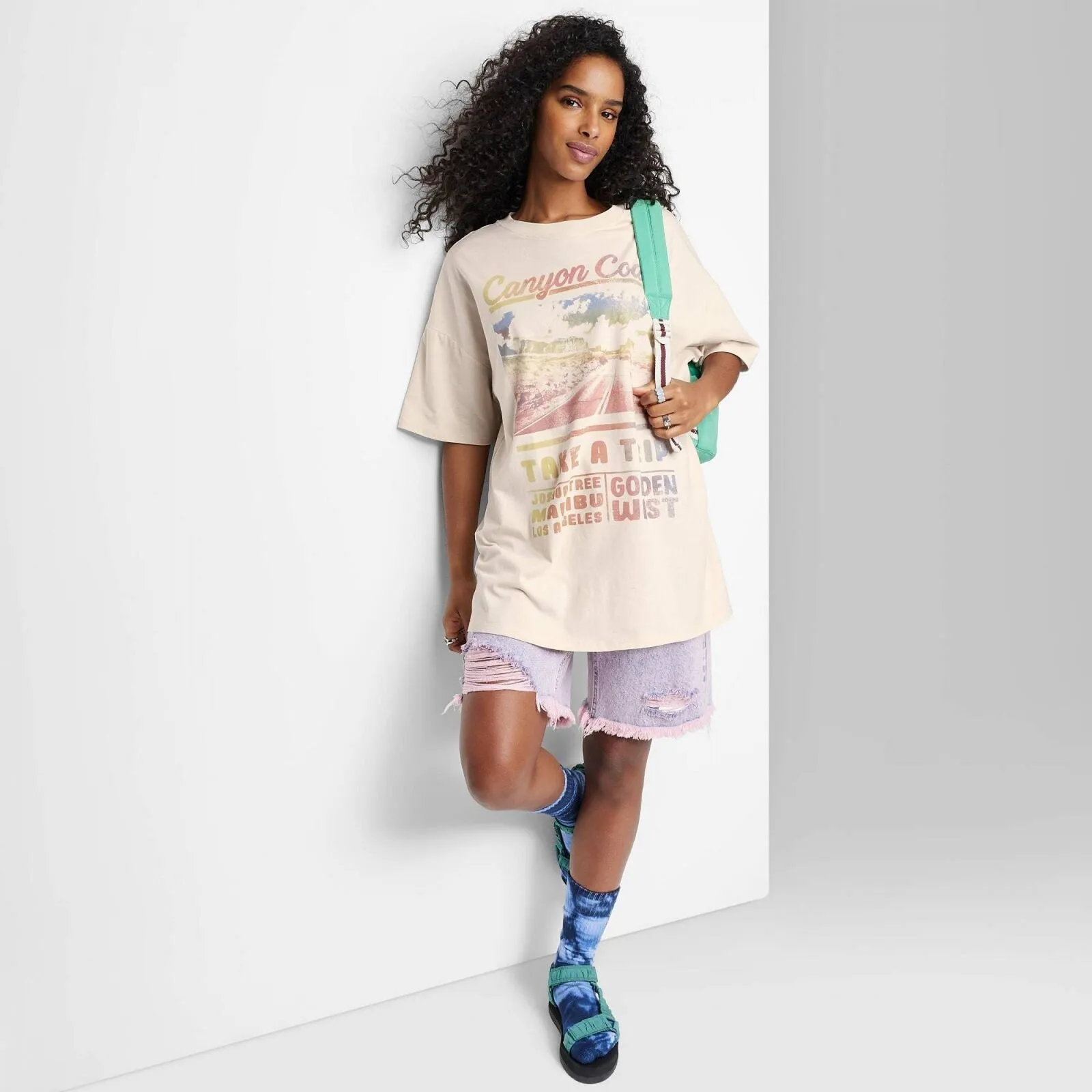 Wild Fable Women's Short Sleeve Oversized T-Shirt Light Beige M