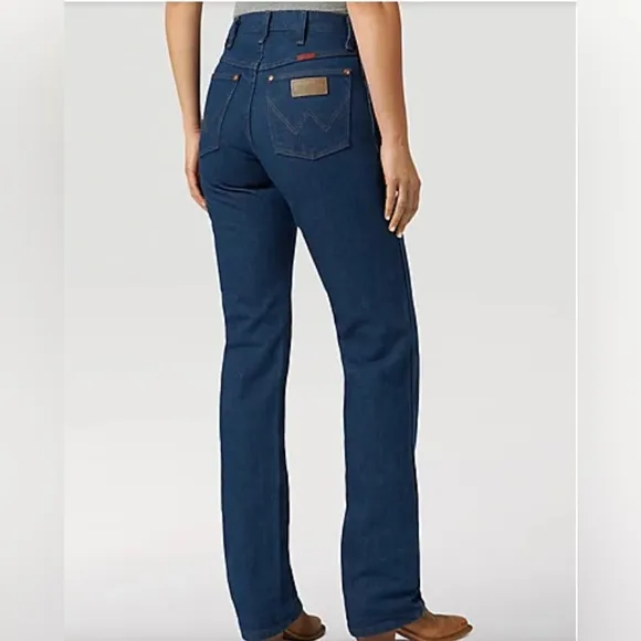 WRANGLER  COWBOY CUT SLIM FIT JEAN IN PREWASHED INDIGO